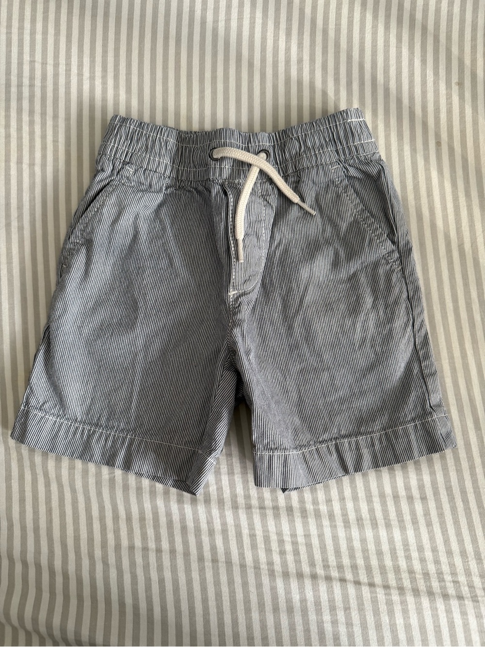 Gap Baby Striped Shorts in Gray Like New